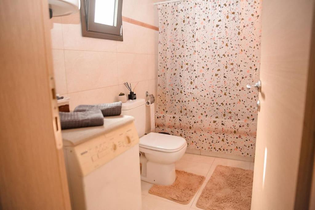 A Home Away From Home Trikala  Exterior photo